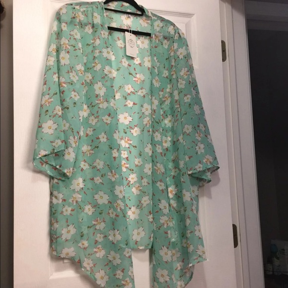Tops - Chiffon kimono cardigan Large